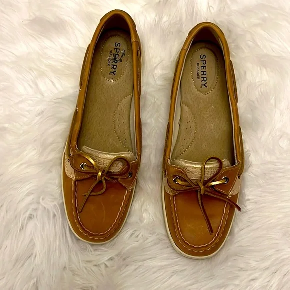 Sperry loafers. Almost new. Worn less than 10 times. Sperry | Shoes | Sperry Loafers Worn Once | Poshmark main image 3